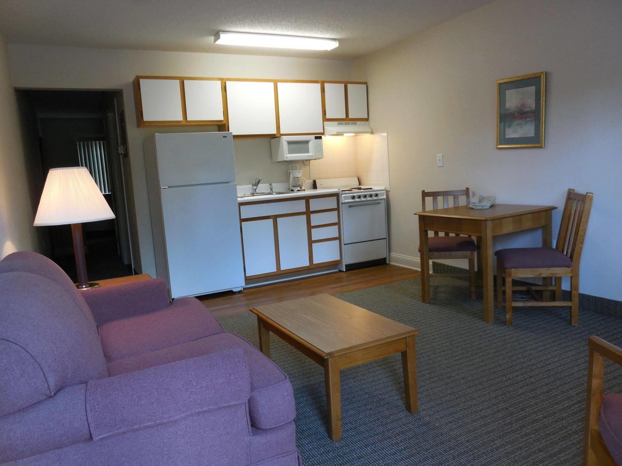 Affordable Suites Salisbury Exteriér fotografie