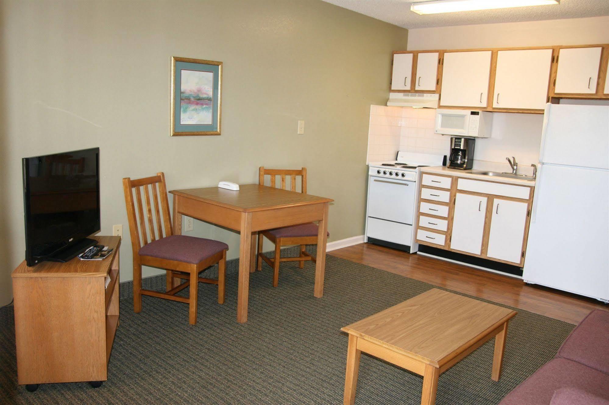 Affordable Suites Salisbury Exteriér fotografie