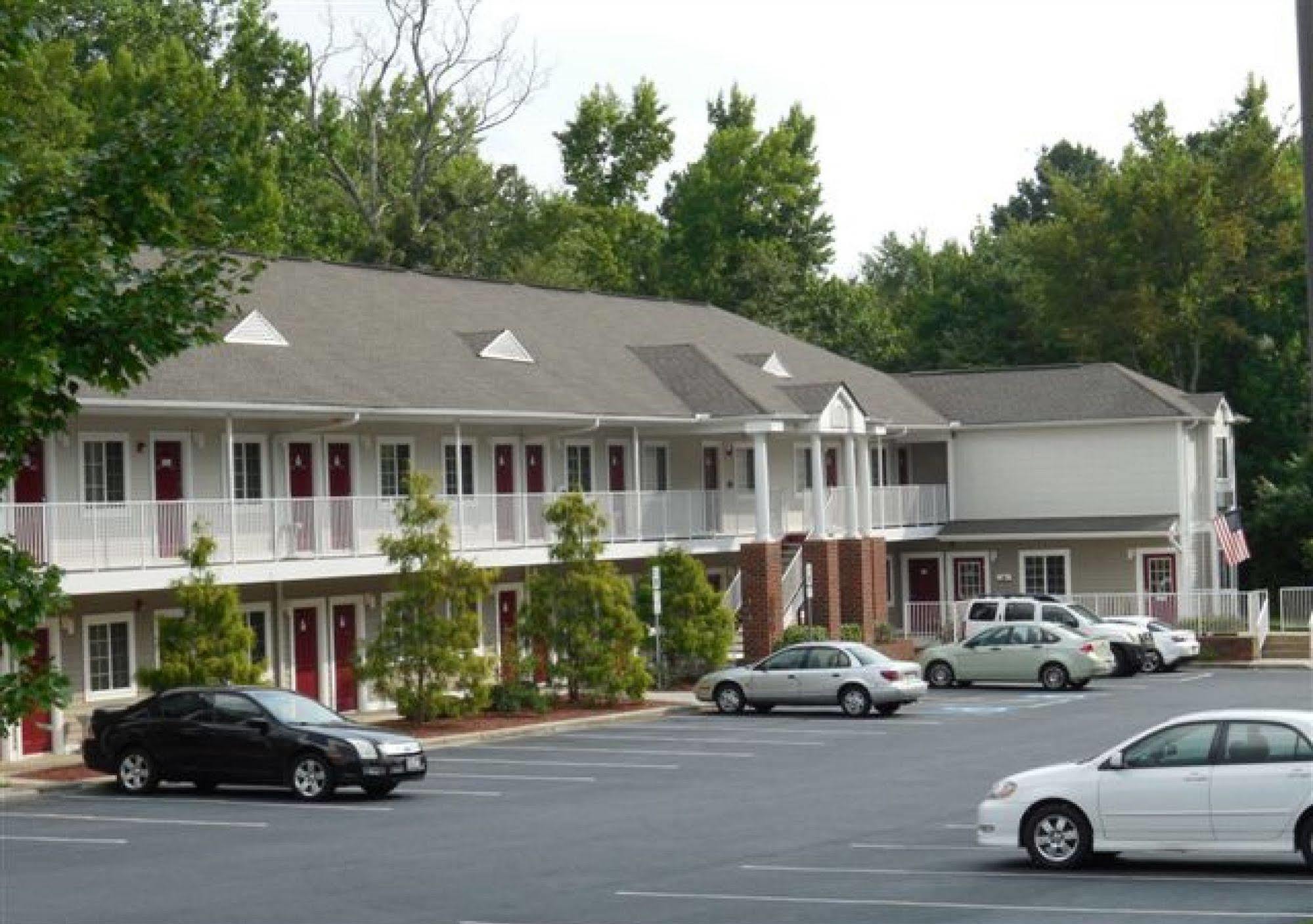 Affordable Suites Salisbury Exteriér fotografie